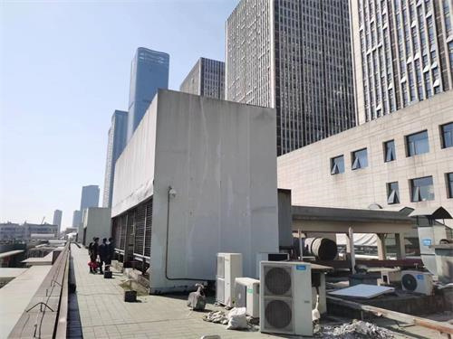 如何掌握工業(yè)冷卻塔的進(jìn)出塔的溫差呢？